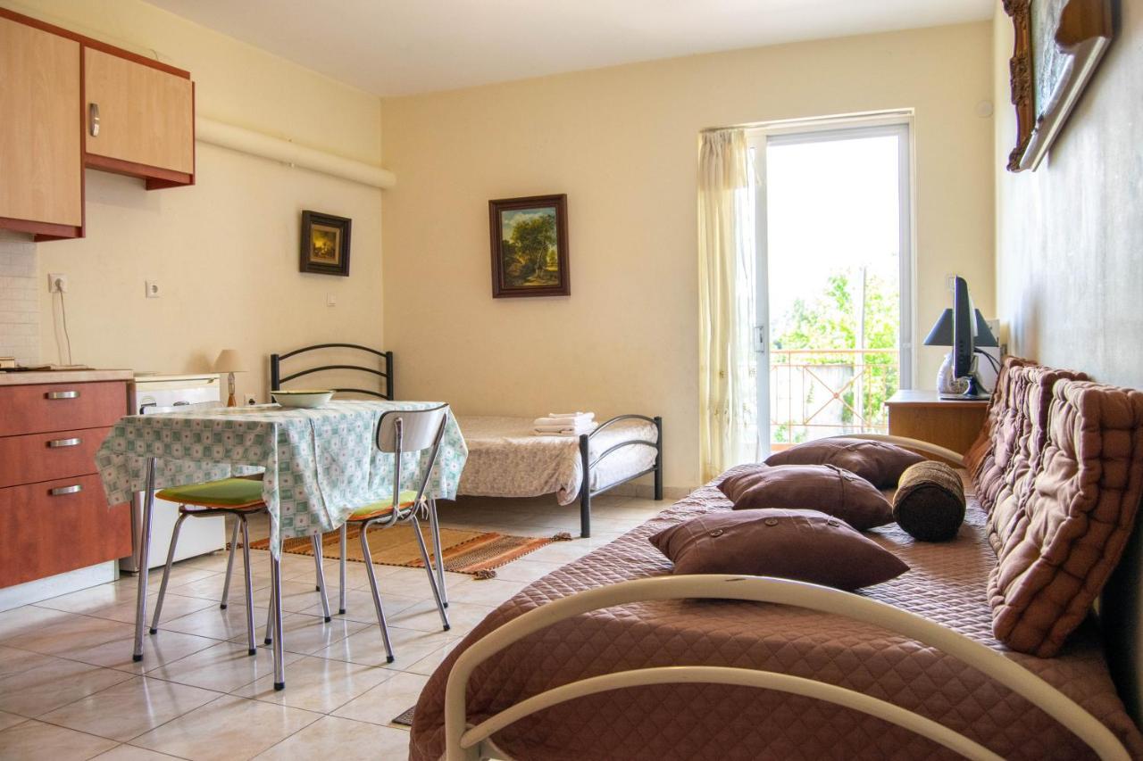 Gallery Suites "Athina" Missolonghi Luaran gambar